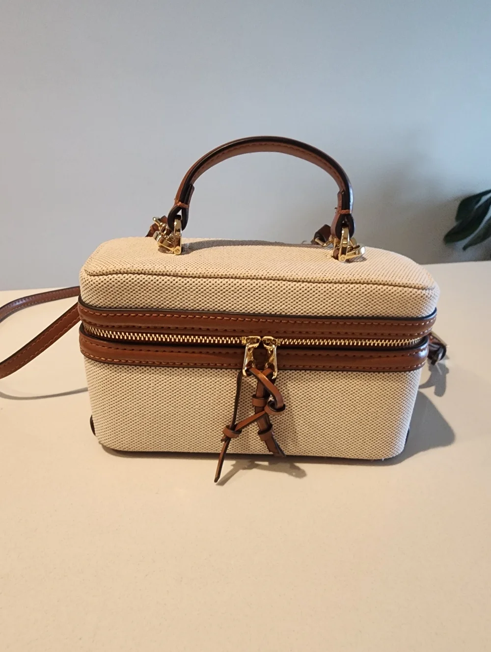 Zara Cream And Tan Box Bag Crossbody - Picture 10 of 12